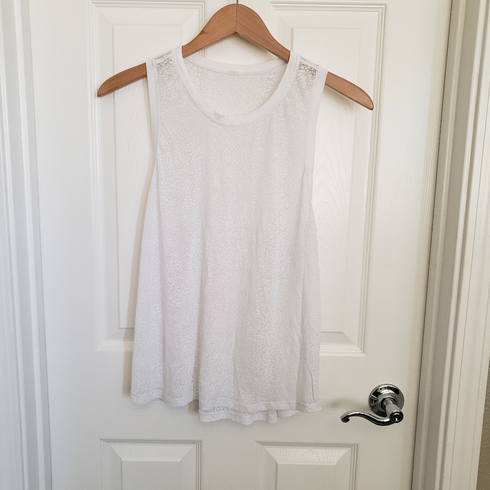 Lululemon Veil tank 8